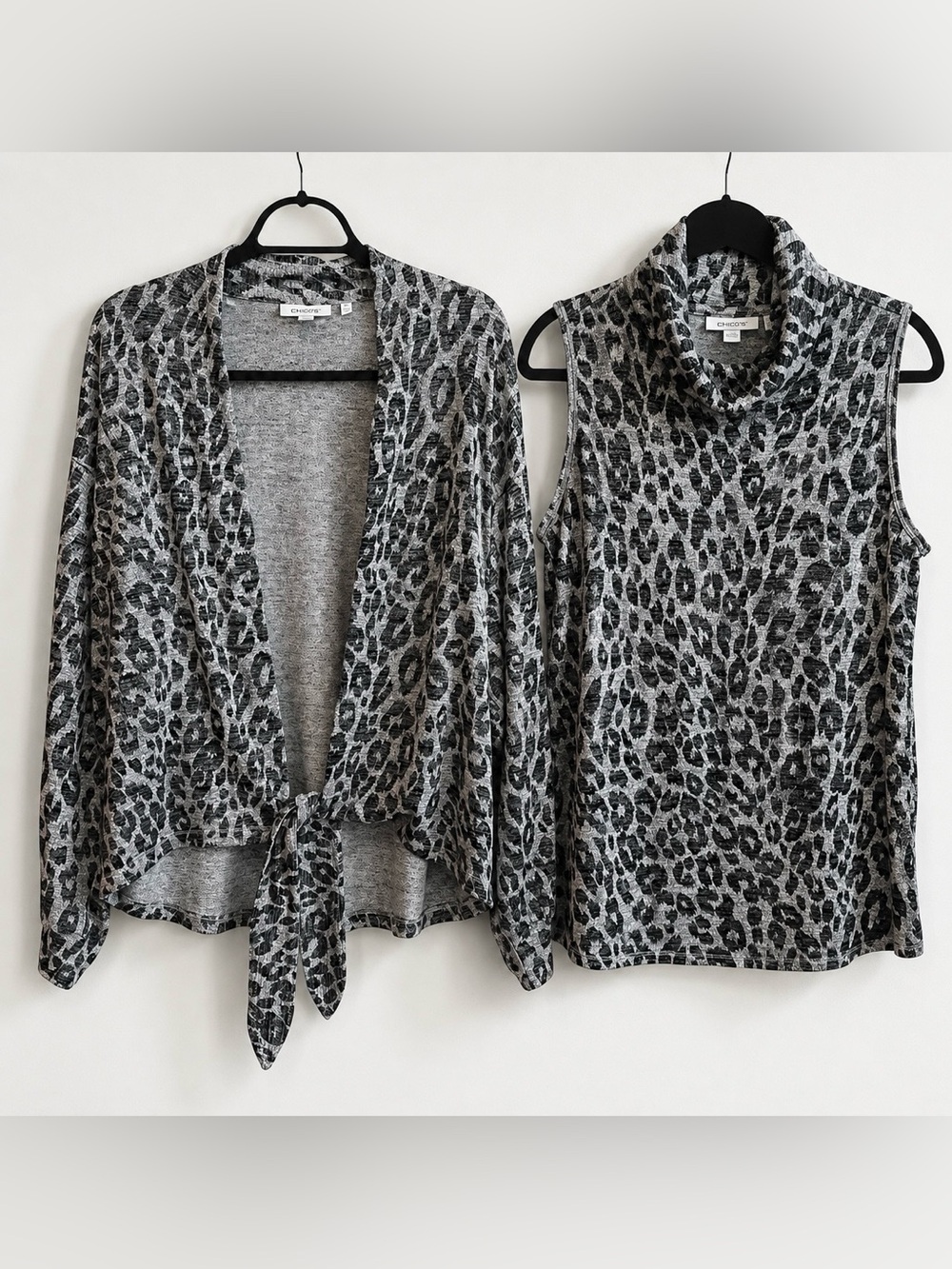 Chico’s Leopard Print 2 Piece Sweater Set Cardigan Shell Size 1 Medium